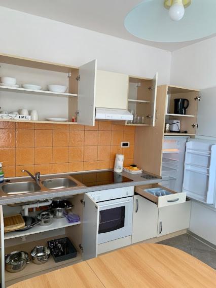 Apartments Zakinja Portoroz Luaran gambar